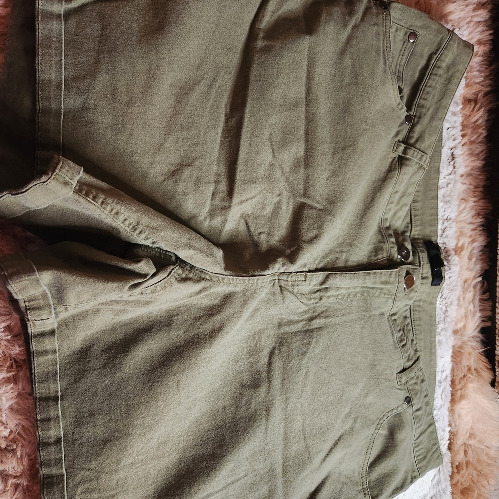 Ellos Khaki Green Denim Shorts